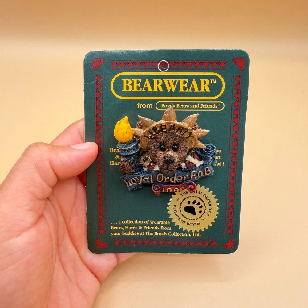 Boyds Bears Bearwear Liberty Loyal Order FOB 1998 Bear Pin Brooch Collectible